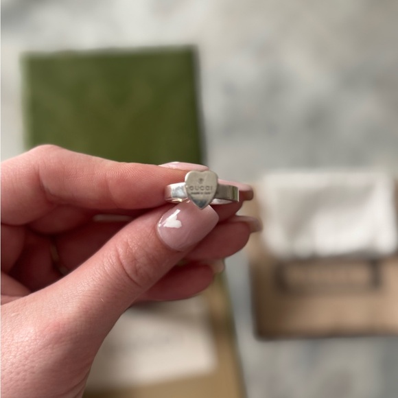 Gucci Rings - Picture 4 of 14